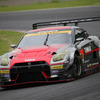 鈴鹿1000kmのGT300クラスで優勝した#10 GT-R（予選日の走り）。