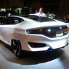 世界初公開となるホンダ外部給電器「Power Exporter 9000」と新型FCVコンセプトカー「Honda FCV CONCEPT」（CEATEC JAPAN 2015／幕張メッセ／10月7～10日）