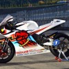 2015マン島TTレース TT Zero Challengeクラス優勝車、TEAM 無限の神電 四(SHINDEN YON）。