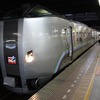 快速『エアポート』～特急『スーパーカムイ』による新千歳空港方面と旭川方面の直通運行がダイヤ改正を機に廃止される。写真は直通列車で使われている789系特急形電車（1000番台）。