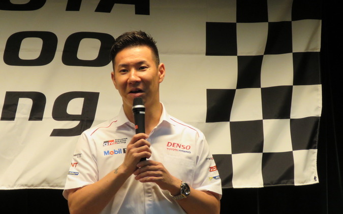【ルマン24時間】トヨタ1-2凱旋会見…小林可夢偉、GRスーパースポーツコンセプトの市販を待望「すぐ買いたいです」 画像