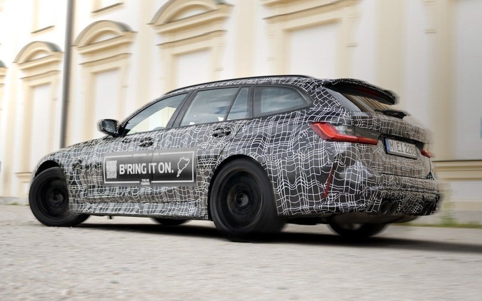 BMW M3ツーリング、ニュルで開発テスト…プロトタイプの最新映像 画像