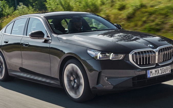 BMWグループ世界販売0.5%減の120万台、電動車は18.5%増 2025年上半期 画像
