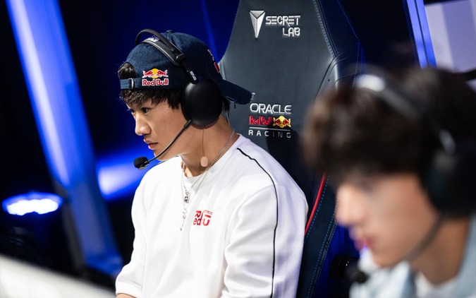 F1角田裕毅が「東京ゲームショウ2025」でプロeスポーツ選手とガチ対決…Red Bull Apex Takeover with Yuki Tsunoda 画像