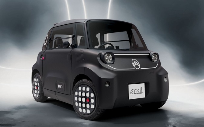 シトロエンの超小型EV『アミ』、初のマットブラック仕様「ダークサイド」登場…約157万円から 画像
