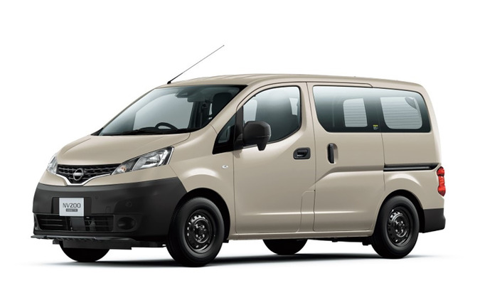 日産『NV200バネット』一部改良、新グレード「Outdoor Black Edition」も設定…236万3900円から 画像