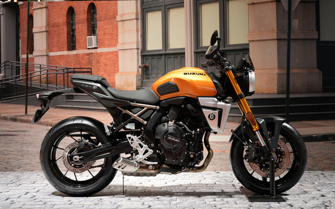 ネオレトロ戦国時代!? 新型スズキ『GSX-8T/8TT』モビショーでの公開に、「いい意味でスズキっぽくない」「まさしく温故知新」など注目 画像