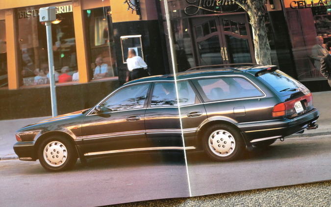 三菱『ディアマンテワゴン』がセダン以上に“フォーマルな雰囲気”だった理由【懐かしのカーカタログ】 画像