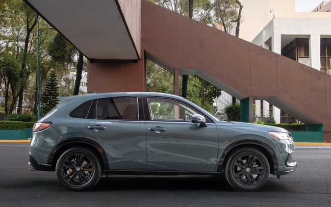 ホンダが続落、北米工場の生産順次再開方針も株価は反応薄 画像