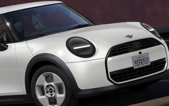 365万円で買えるMINI登場！「土偶みたいな顔しとる」「現実的な価格」などSNSでは反響さまざま 画像