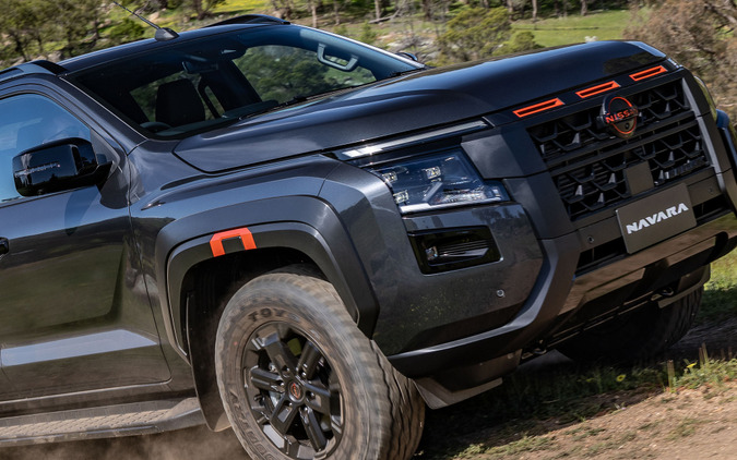 日産『ナバラ』の中身も「三菱トライトン」に！「三菱が日産に供給するとは…」アライアンスの深化に感慨の声 画像