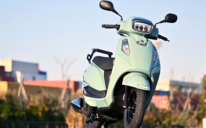 【スズキ アドレス125 試乗】扱いやすさ＆快適性は星5つ！“軽快125”の新スタンダード…伊丹孝裕 画像