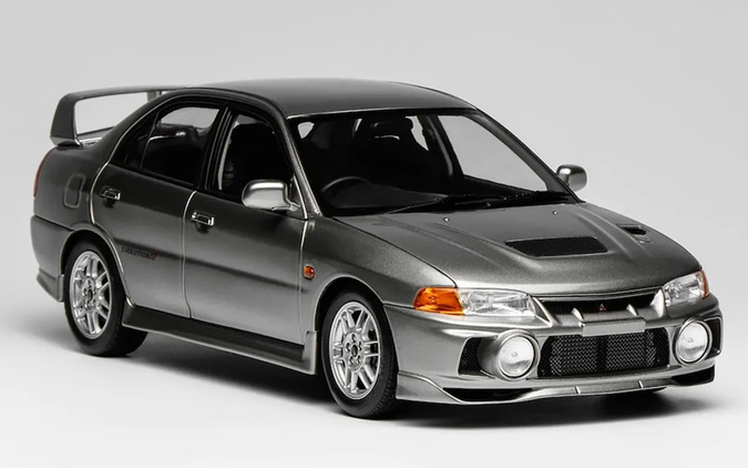 『ランエボIV』を18分の1ダイキャストミニカーで精巧再現、開閉機構付きで発売 画像