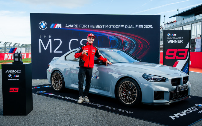 マルク・マルケスがBMW『M2 CS』獲得、2025年MotoGP最速予選ライダーに…BMW Mアワード 画像