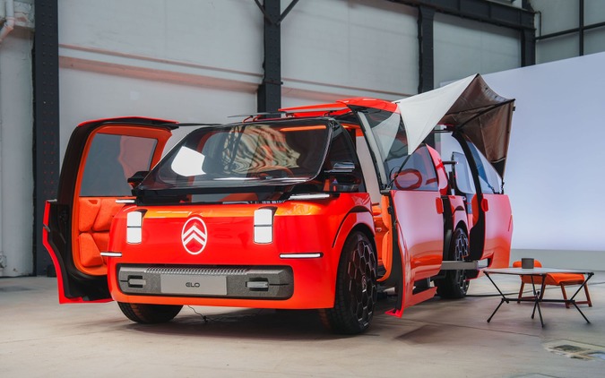 シトロエン、未来の移動空間『ELO』提案…休息・遊び・仕事の3モードで室内が大胆に変化 画像