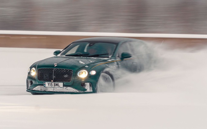 782馬力の電動ベントレー、世界最北端サーキットで新記録…氷雪路で冬季ラップレコード樹立 画像