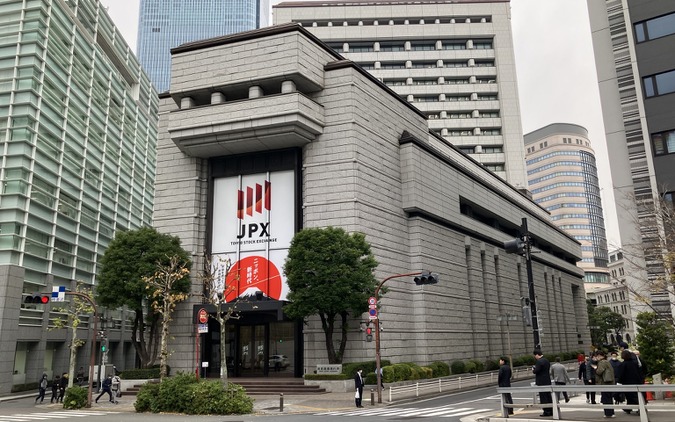 日野自動車が小反落、ニュージーランド集団訴訟和解も株価は反応薄 画像