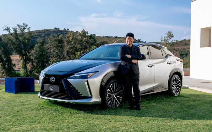 レクサス『RZ』を“純正”で後付けパワーアップ！ KINTO車もOK、22万円で出力30kW向上 画像