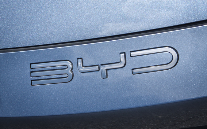 2025年の世界新車販売、中国車が日本車上回り総台数で初の首位［新聞ウォッチ］ 画像