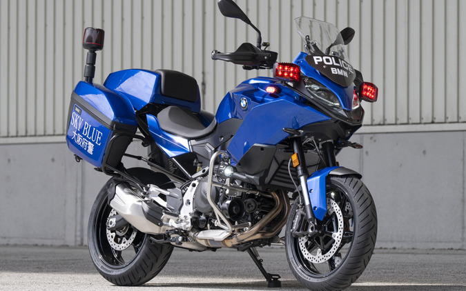 大阪府警にBMWが「青バイ」納入、スカイブルー隊として“ひったくり”や車上ねらい対策へ 画像