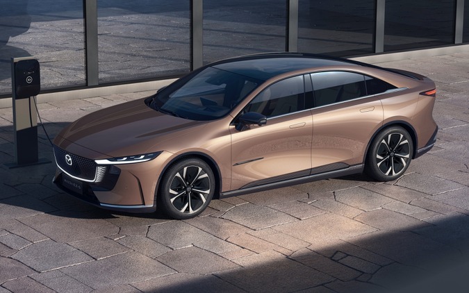 マツダのEVセダン「EZ-6／6e」、ワールド・カー・デザイン・オブ・ザ・イヤー2026受賞 画像