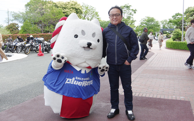 バイク好きのヤマハ社長も“お忍び”で来訪、バイクで町おこしめざす磐田市の「朝活カフェ」賑わう 画像