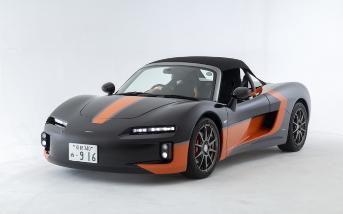 『トミーカイラZZ-EV』、1台限りの改良新型が登場…フロントフェイス刷新 画像