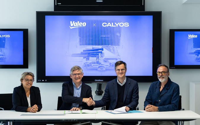 ヴァレオとCalyos、二相冷却チップを共同開発へ…電動化やAIの進展で高まる熱管理の課題に対応 画像