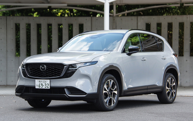 マツダ『CX-5』新型、発売1ヵ月で受注1万台超え…月販計画の5倍を達成 画像