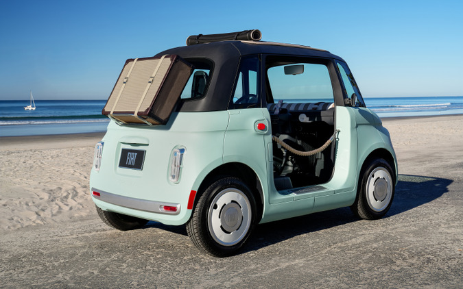 「めちゃくちゃ可愛い」約230万円、フィアットの超小型EV『トポリーノ』にSNS注目！「日本でも売って」の声も 画像
