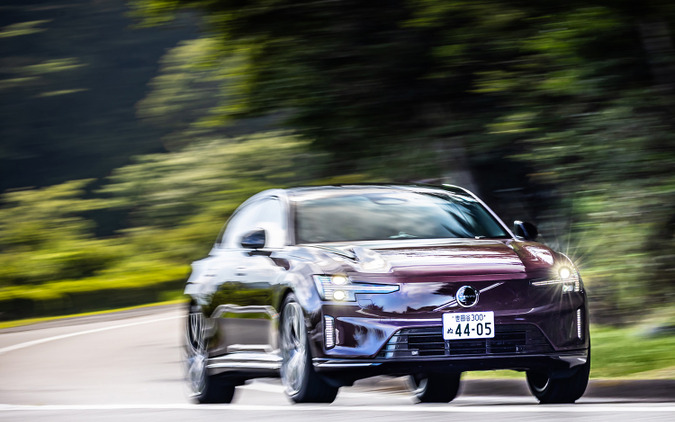【ボルボ ES90 新型試乗】「ワゴンのボルボ」を再定義するフラッグシップクロスオーバー 画像