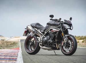 トライアンフ スピードトリプルRS