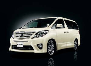 トヨタ・アルファード（2013年）