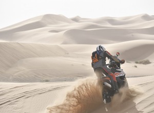【KTM 790アドベンチャーR 海外試乗】「ガチ」のオフロードでわかったガチすぎる実力…佐川健太郎