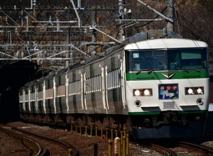 2021年3月改正で『踊り子』から撤退する185系。
