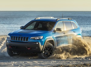 ジープ・チェロキー・トレイルホーク（米国仕様）