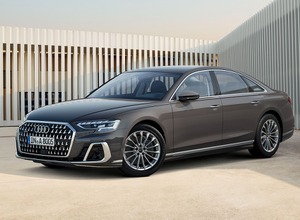 アウディ A8 改良新型