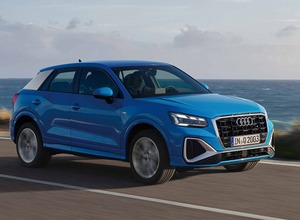 アウディ Q2 TDIモデル