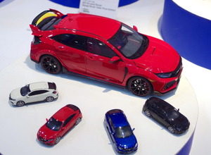 アオシマ（青島文化教材社）：LCD MODELS、センダ・シビックタイプR（全日本模型ホビーショー2019）
