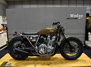 ハンバーグ師匠ことスピードワゴン井戸田潤さんのためにつくられたウェッジモーターサイクルのCB1100