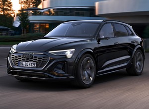 アウディ SQ8 e-tron