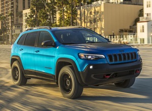 ジープ・チェロキー の2023年モデル