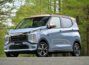 三菱eKクロスEV