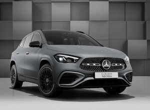 メルセデスベンツ GLA 200d 4MATIC ナイトエディション