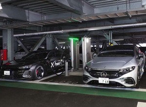 成田空港第1ターミナルに最も近い「P1」駐車場に設置されたパワーエックスの蓄電池式超急速EV充電器「Hypercharger（ハイパーチャージャー）」
