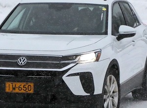 VW Tロック 次期型プロトタイプ（スクープ）