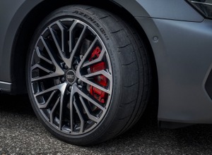 アウディ『S3』新型にファルケンの高性能タイヤ「AZENIS RS820」が純正装着