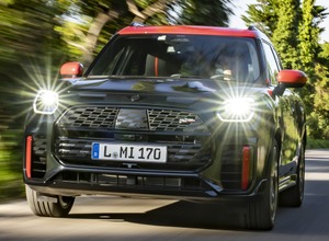 MINI ジョンクーパー・ワークス・カントリーマン 新型