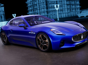 マセラティ・グラントゥーリズモ110アニヴェルサーリオ