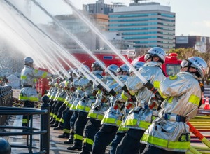 2024年の一斉放水の様子